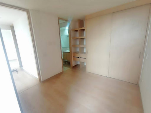 Apartamento en venta en El Vergel, Bogotá · foto 4 de 6