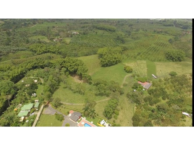 Lote en venta en El Caimo, Armenia, 6400 m² · foto 6 de 19
