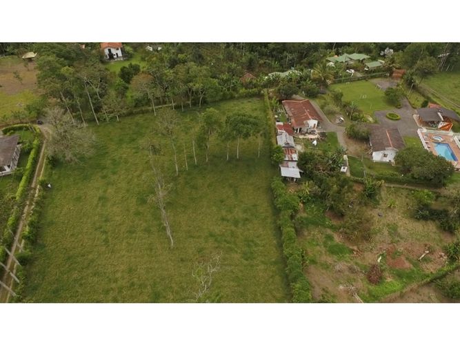 Lote en venta en El Caimo, Armenia, 6400 m² · foto 8 de 19