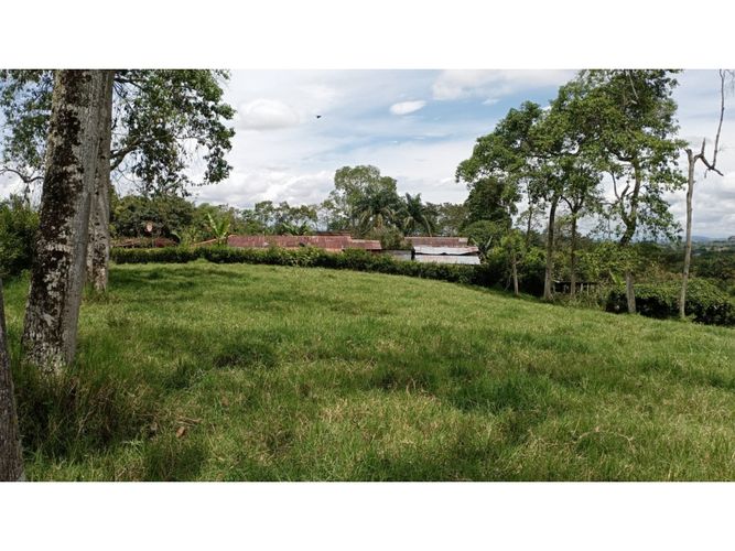 Lote en venta en El Caimo, Armenia, 6400 m² · foto 18 de 19