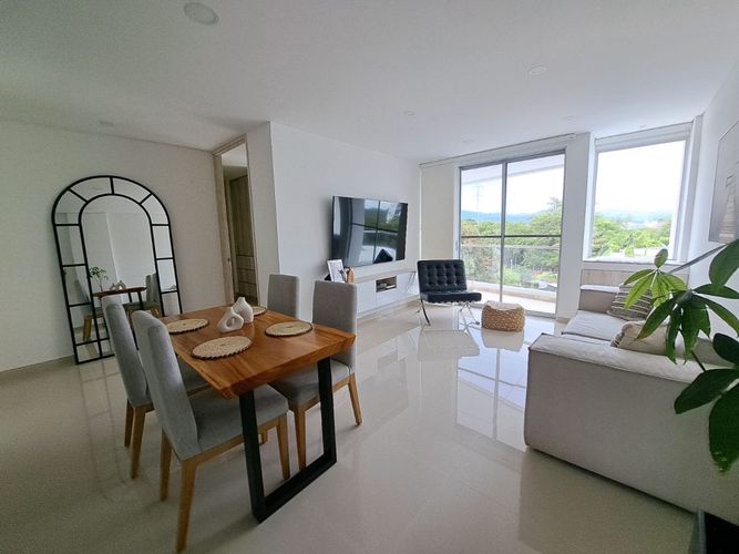 Apartamento en venta en Pance, Cali · foto 3 de 19