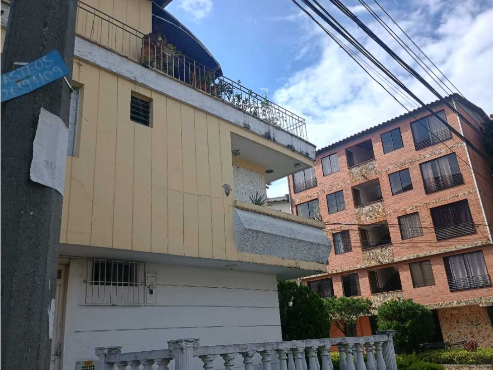 Casa en venta en Belén, Medellín 2