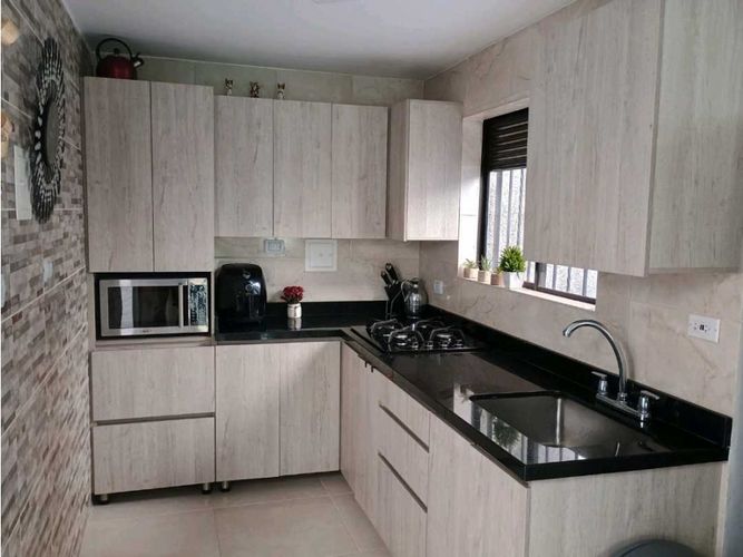 Casa en venta en Otraparte, Envigado · foto 3 de 19