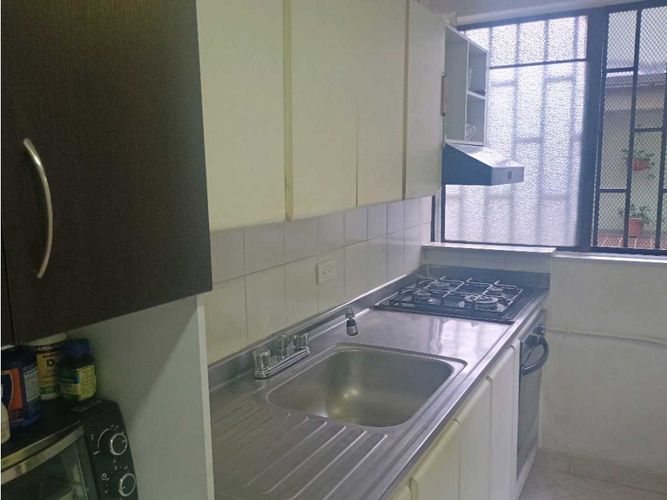 Apartamento de 3 alcobas en venta en Los Pinos, Medellín, 78 m² · foto 14 de 24
