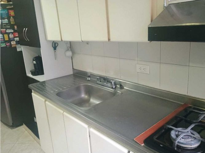 Apartamento de 3 alcobas en venta en Los Pinos, Medellín, 78 m² · foto 15 de 24