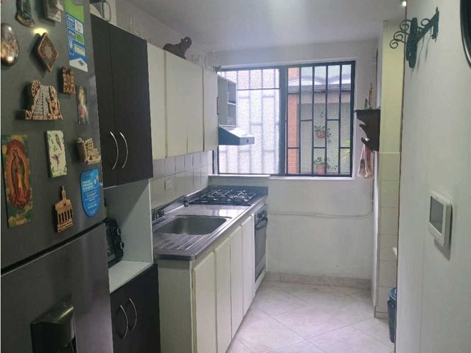 Apartamento de 3 alcobas en venta en Los Pinos, Medellín, 78 m² · foto 16 de 24