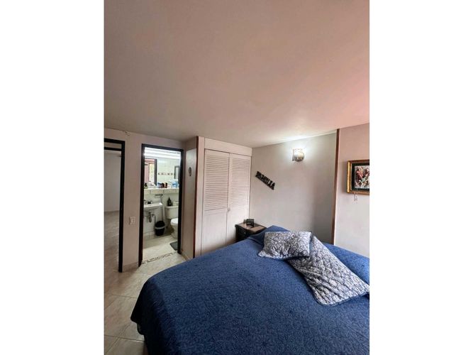 Apartamento de 3 alcobas en venta en Los Pinos, Medellín, 78 m² · foto 17 de 24