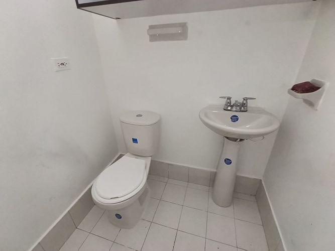 Oficina en arriendo en Santa María De Los Ángeles, Medellín, 38 m² · foto 9 de 9