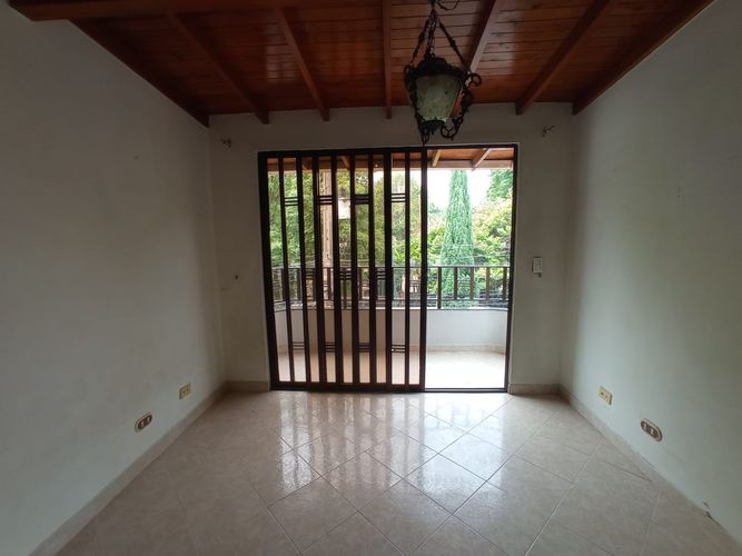 Casa de 4 alcobas en venta en La Florida, Bello, 120 m² · foto 21 de 24