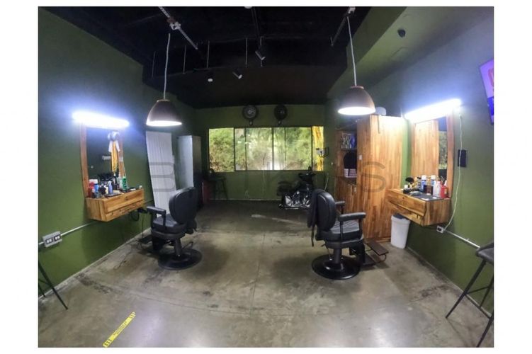 Local en venta en El Tesoro, Medellín, 55 m² · foto 3 de 7