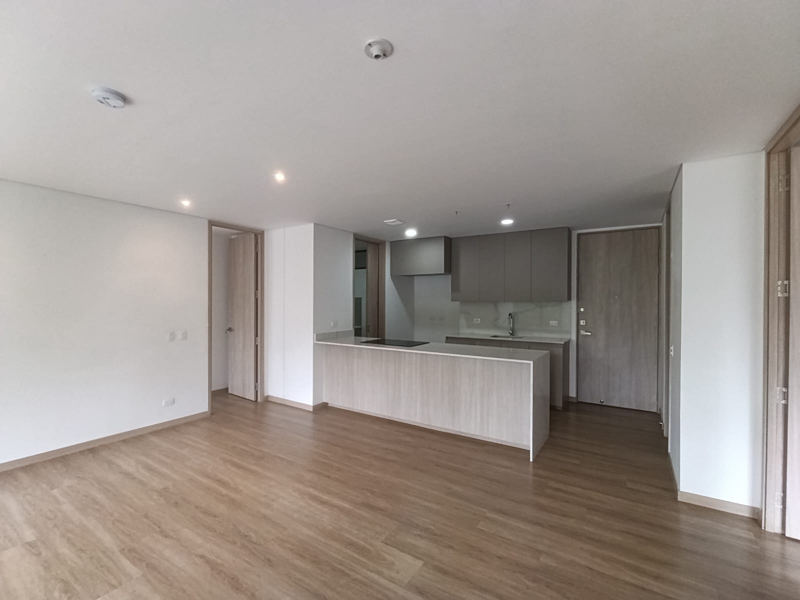 Apartamento en arriendo en Sajonia, Rionegro · foto 2 de 20