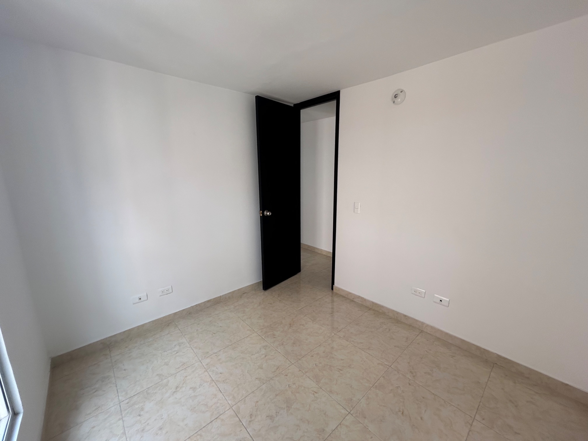 Apartamento en venta en Fontibon, Bogotá · foto 8 de 24