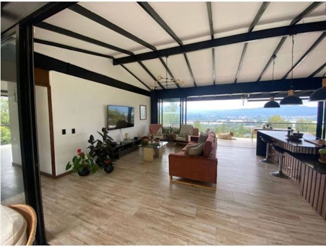 Casa de 2 alcobas en venta en El Porvenir, Rionegro, 209 m² · foto 6 de 14