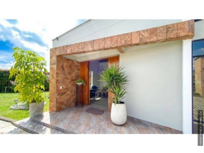 Casa de 8 alcobas en arriendo en El Porvenir, Rionegro, 450 m² · foto 6 de 18