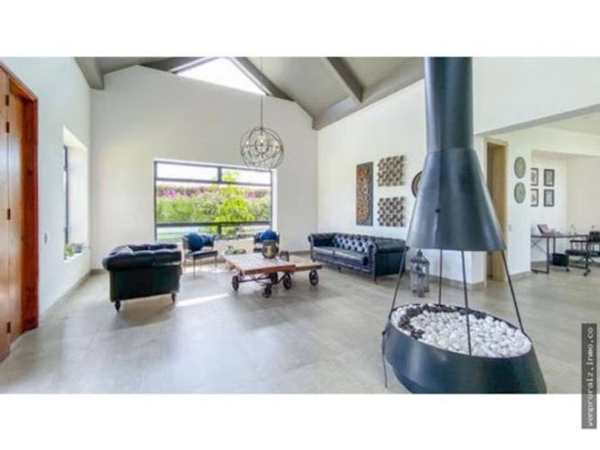 Casa de 8 alcobas en arriendo en El Porvenir, Rionegro, 450 m² · foto 11 de 18