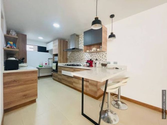 Casa de 3 alcobas en venta en El Porvenir, Rionegro, 170 m² · foto 3 de 14