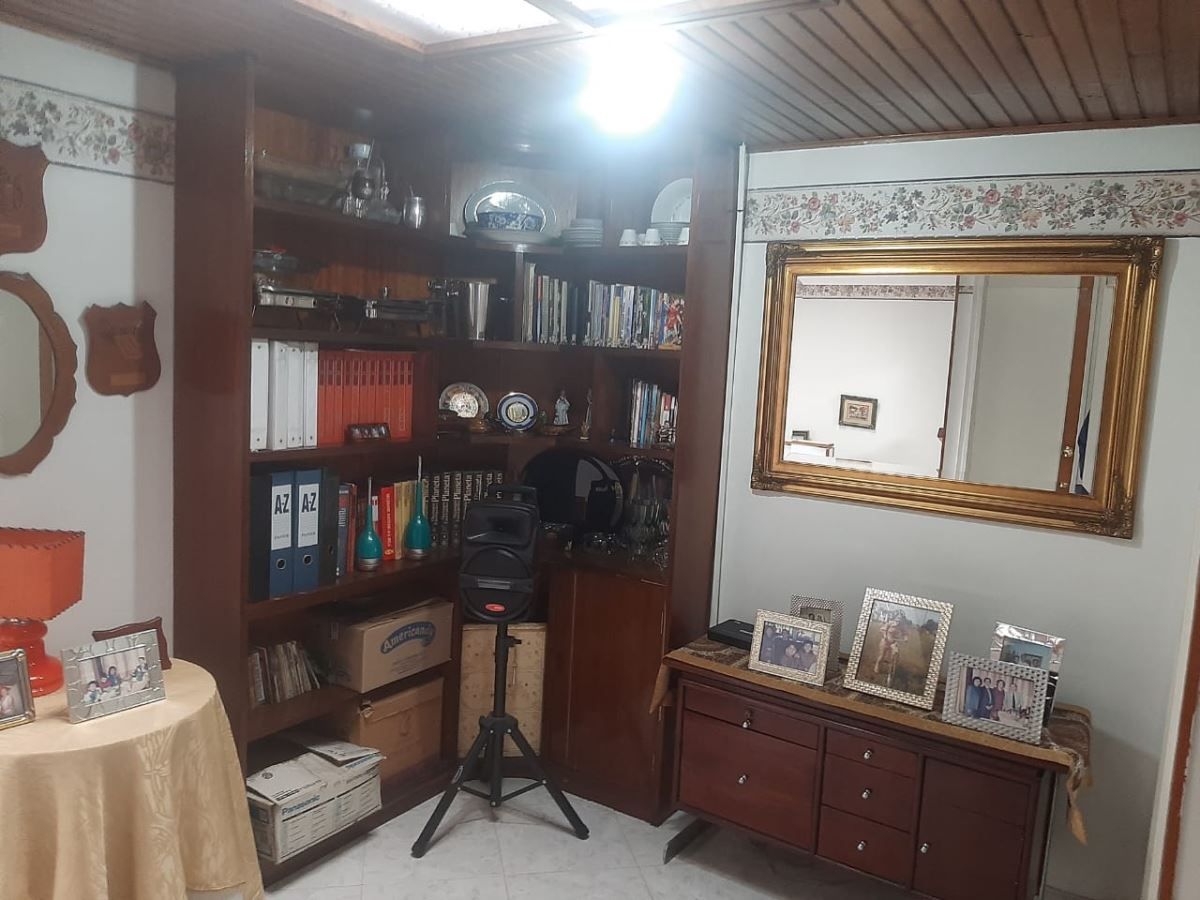 Casa en venta en Engativá, Bogotá · foto 18 de 24