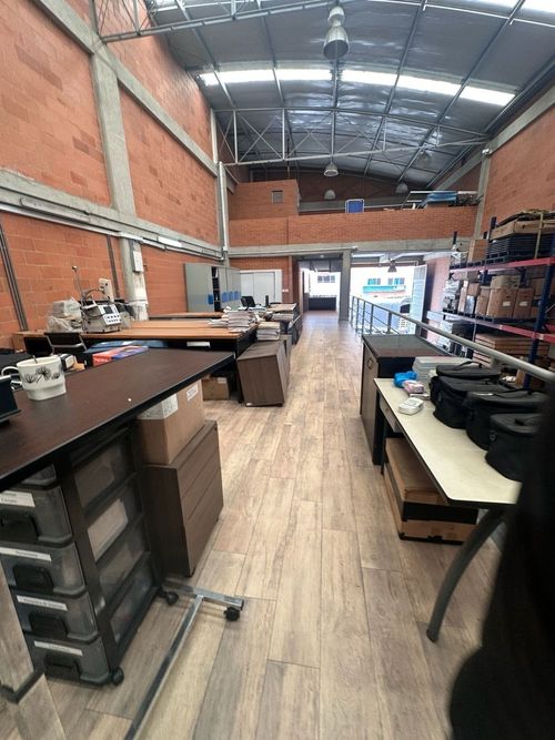Bodega en venta en Siberia, Cota, 520 m² · foto 3 de 5