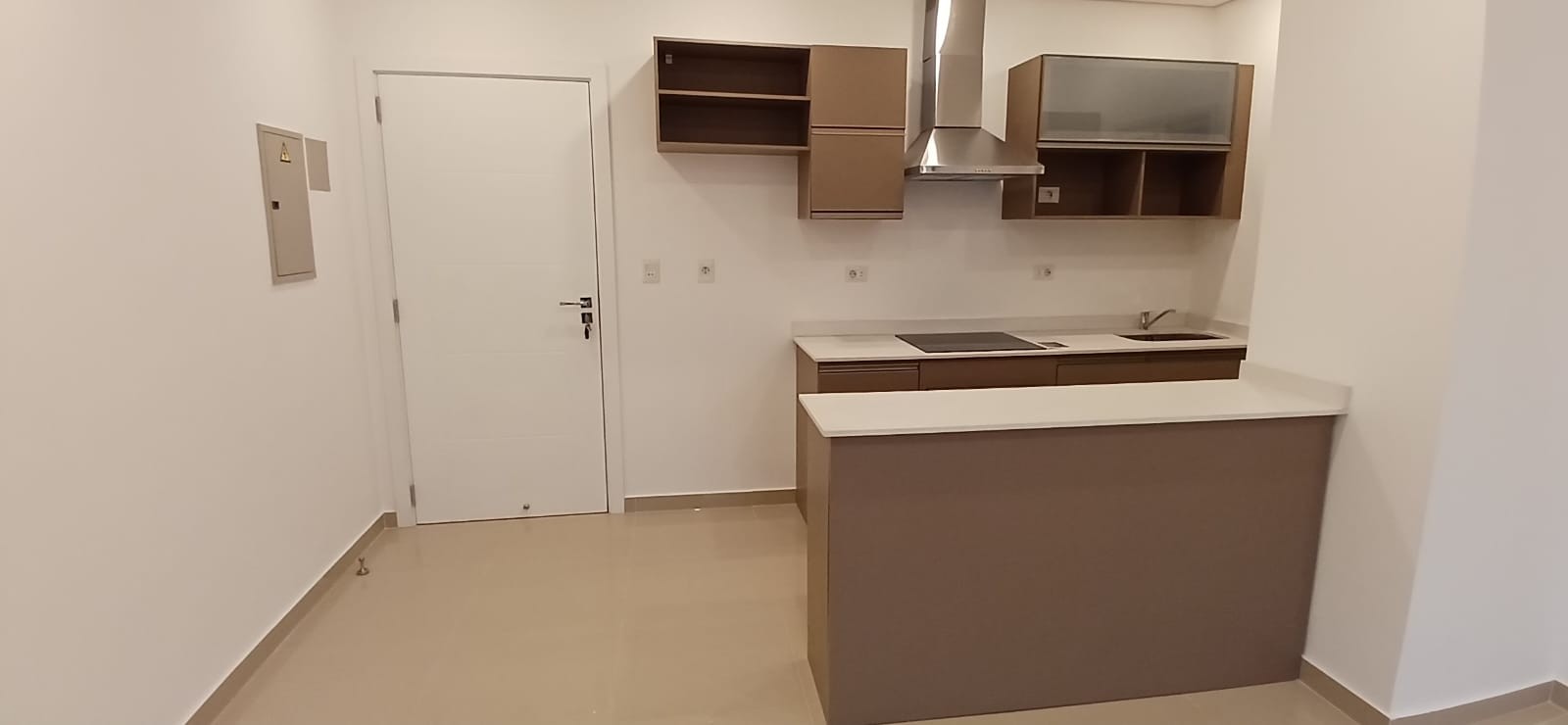 Exclusivo Departamento de 2 Habitaciones con Cochera a Estrenar en el Corazón de Las Mercedes, sobre General Máximo Santos. — foto 2