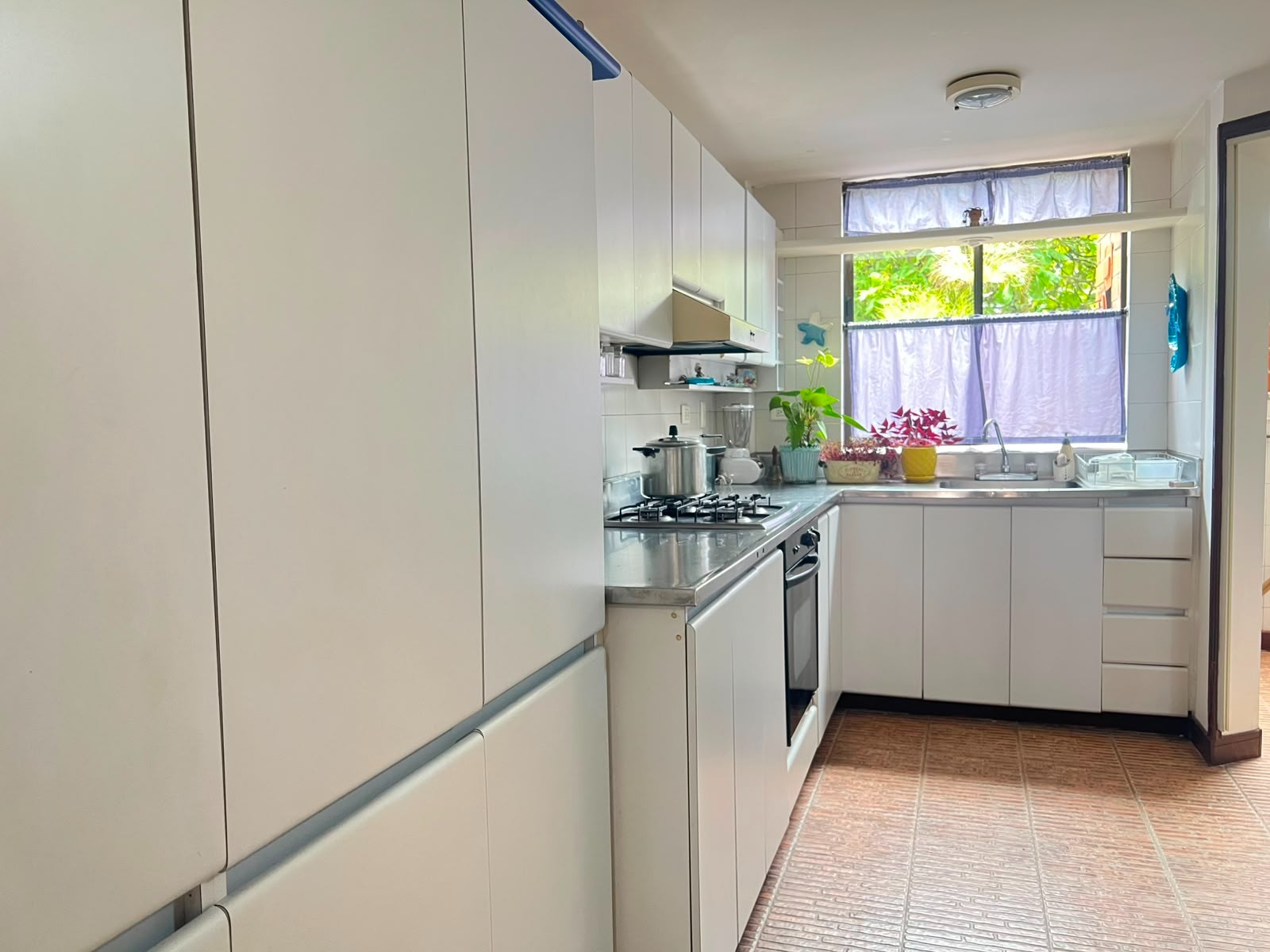 Apartamento en arriendo en Loma Benedictinos, Envigado · foto 6 de 18