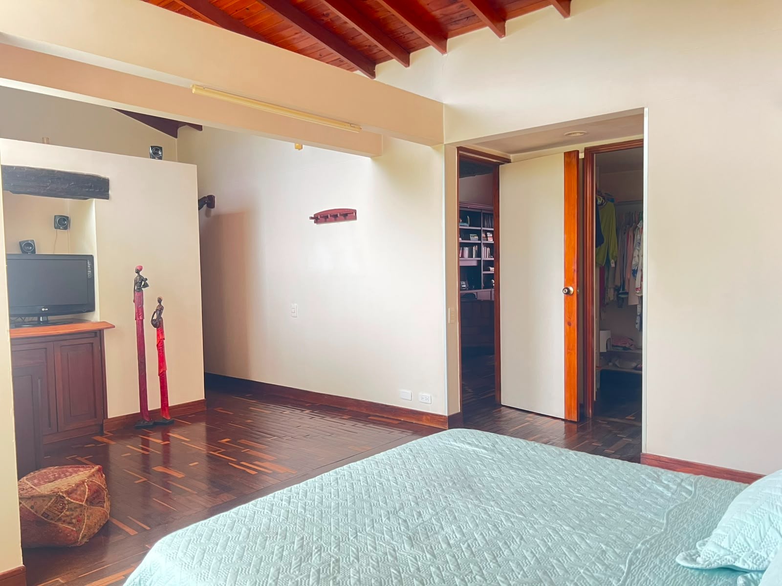 Apartamento en arriendo en Loma Benedictinos, Envigado · foto 11 de 18