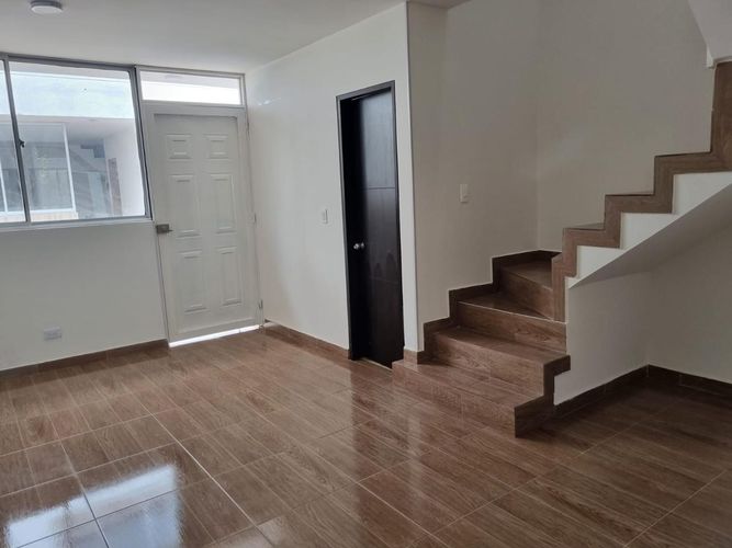 Casa de 4 alcobas en venta en Rincon De Barandillas I, Zipaquirá, 82 m² · foto 2 de 23