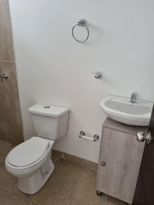 Casa de 4 alcobas en venta en Rincon De Barandillas I, Zipaquirá, 82 m² · foto 12 de 23