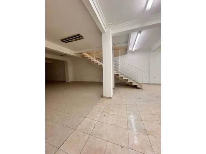 Local en arriendo en San Pedro, Cali, 280 m² · foto 4 de 18
