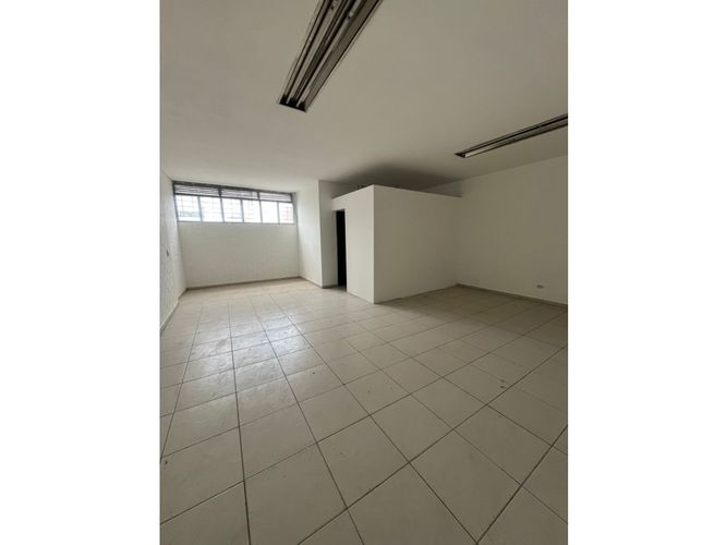 Local en arriendo en San Pedro, Cali, 280 m² · foto 13 de 18