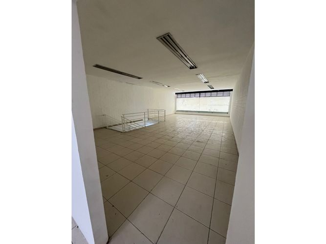 Local en arriendo en San Pedro, Cali, 280 m² · foto 15 de 18