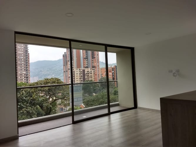Apartamento de 3 alcobas en arriendo en Suramérica, Itagüí, 73 m² · foto 5 de 18