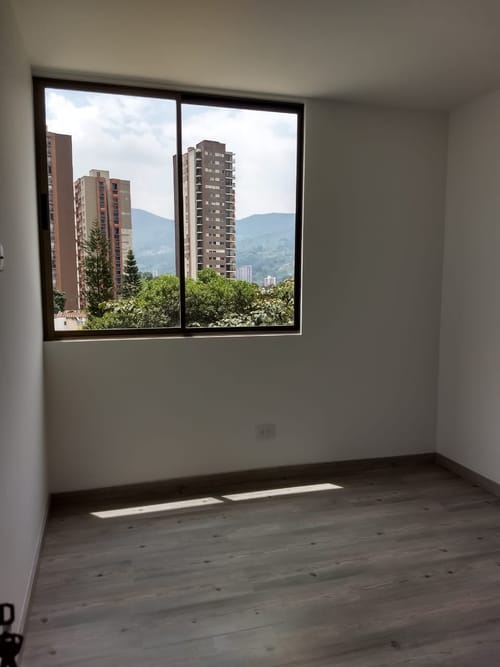 Apartamento de 3 alcobas en arriendo en Suramérica, Itagüí, 73 m² · foto 8 de 18