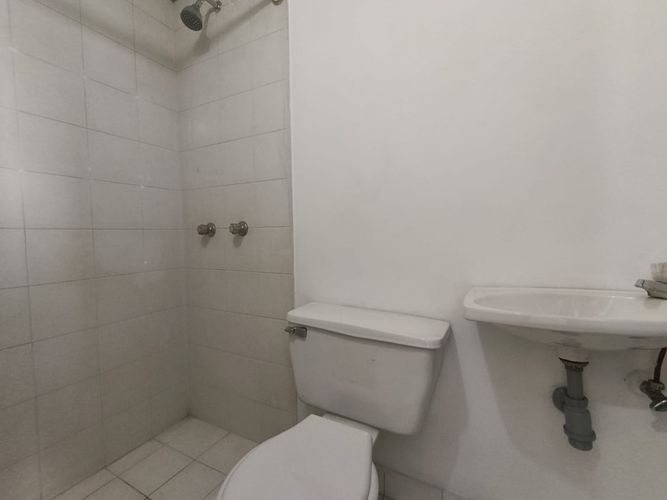 Apartamento de 2 alcobas en arriendo en Castropol, Medellín, 240 m² · foto 9 de 20