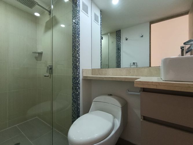 Apartamento de 2 alcobas en arriendo en Castropol, Medellín, 240 m² · foto 10 de 20