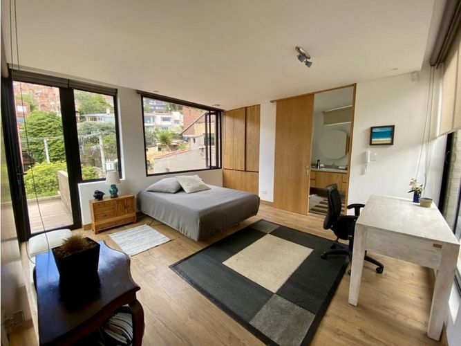 Casa de 4 alcobas en venta en Santa Ana Oriental, Bogotá, 597 m² · foto 2 de 20