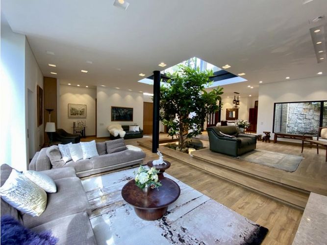 Casa de 4 alcobas en venta en Santa Ana Oriental, Bogotá, 597 m² · foto 7 de 20
