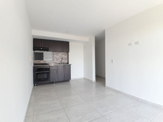 Apartamento de 2 alcobas en venta en El Palenque, Girón, 48 m² · foto 4 de 16
