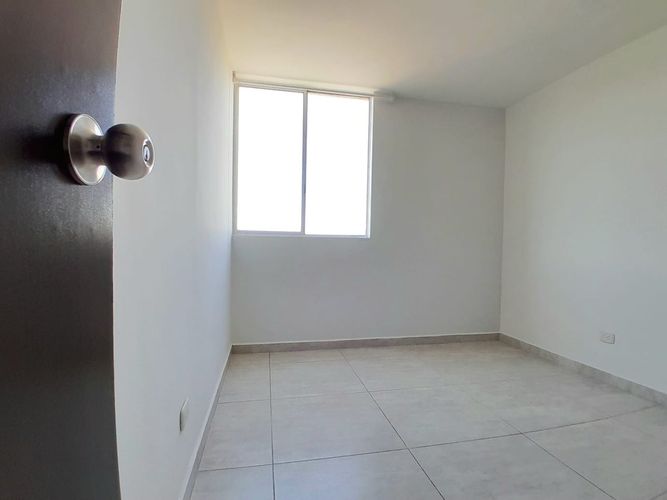 Apartamento de 2 alcobas en venta en El Palenque, Girón, 48 m² · foto 11 de 16