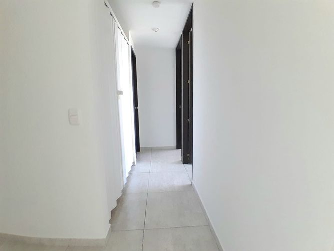 Apartamento de 2 alcobas en venta en El Palenque, Girón, 48 m² · foto 10 de 16