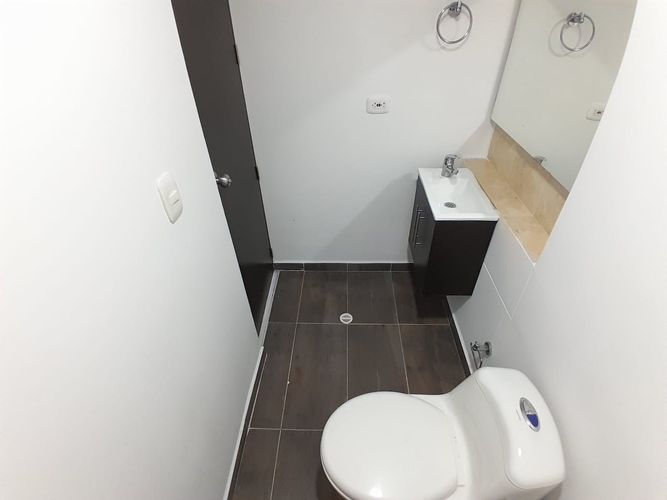 Apartamento de 2 alcobas en venta en El Palenque, Girón, 48 m² · foto 9 de 16