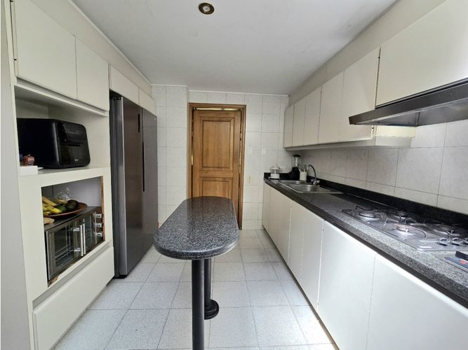 Casa de 4 alcobas en venta en Sotileza, Bogotá, 224 m² · foto 9 de 24