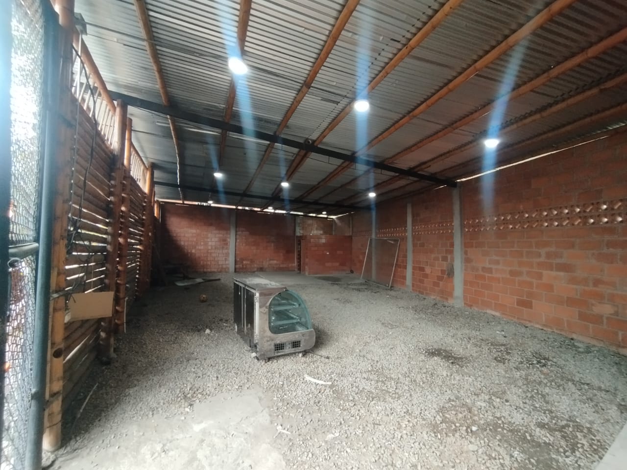 Local en Arriendo en El trapiche, Bello