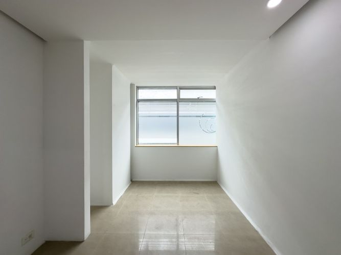 Oficina en arriendo en Santa Monica, Cali, 40 m² · foto 14 de 19