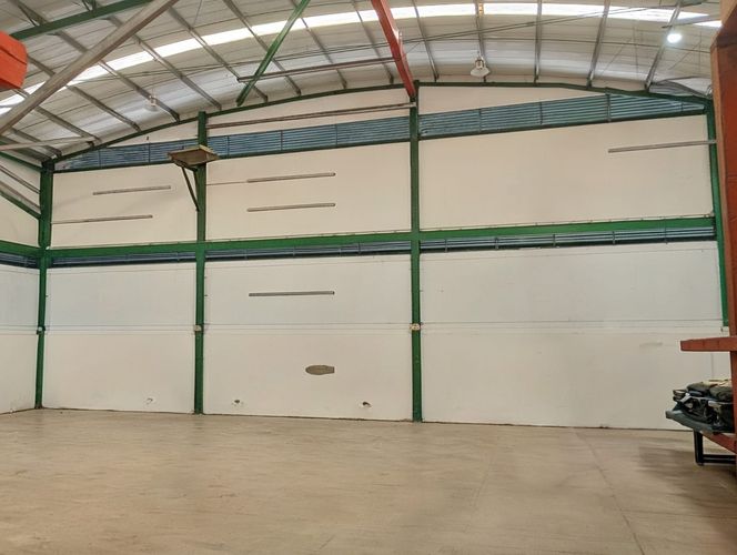 Bodega en arriendo en Actividad Multiple, Copacabana, 1200 m² · foto 3 de 15