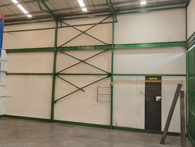 Bodega en arriendo en Actividad Multiple, Copacabana, 1200 m² · foto 14 de 15