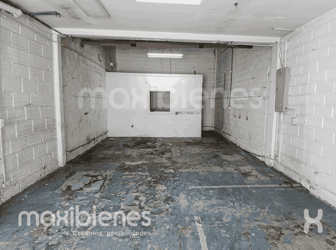 Bodega en arriendo en Laureles, Medellín, 60 m² · foto 3 de 5