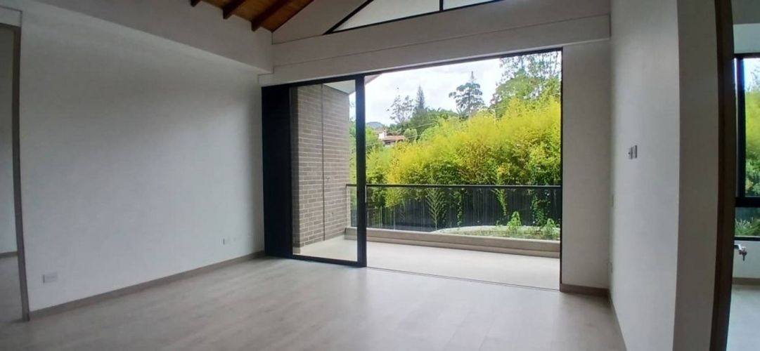 Apartamento de 2 alcobas en venta en Pantanillo, El Retiro, 95 m² · foto 2 de 20