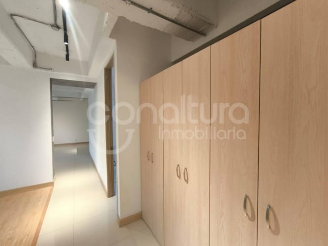 Apartamento de 3 alcobas en arriendo en Santa Fe, Medellín, 99 m² · foto 15 de 23