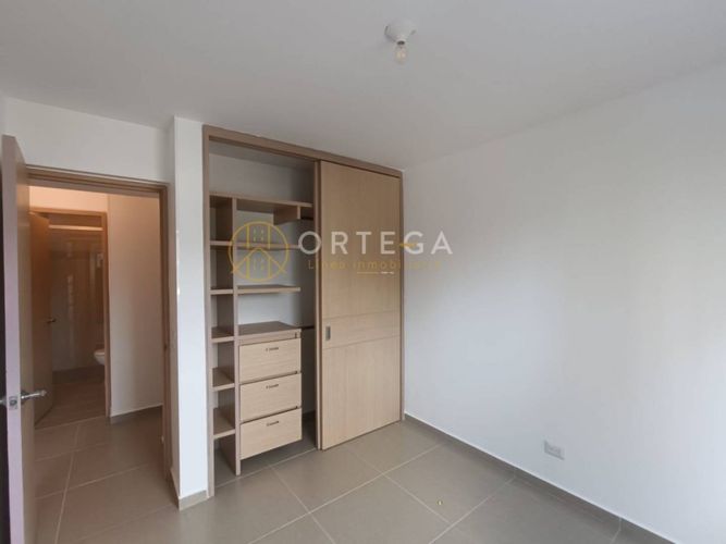 Apartamento de 3 alcobas en venta en Cañaveral, Floridablanca, 90 m² · foto 12 de 24