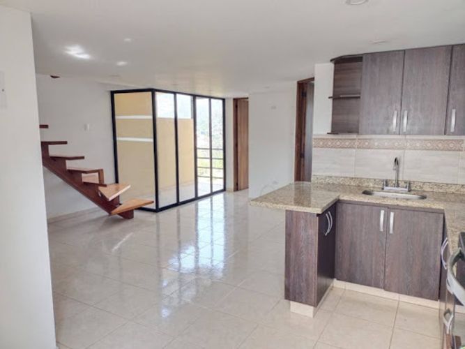 Apartamento de 3 alcobas en venta en San Antonio, Guarne, 110 m² · foto 4 de 24